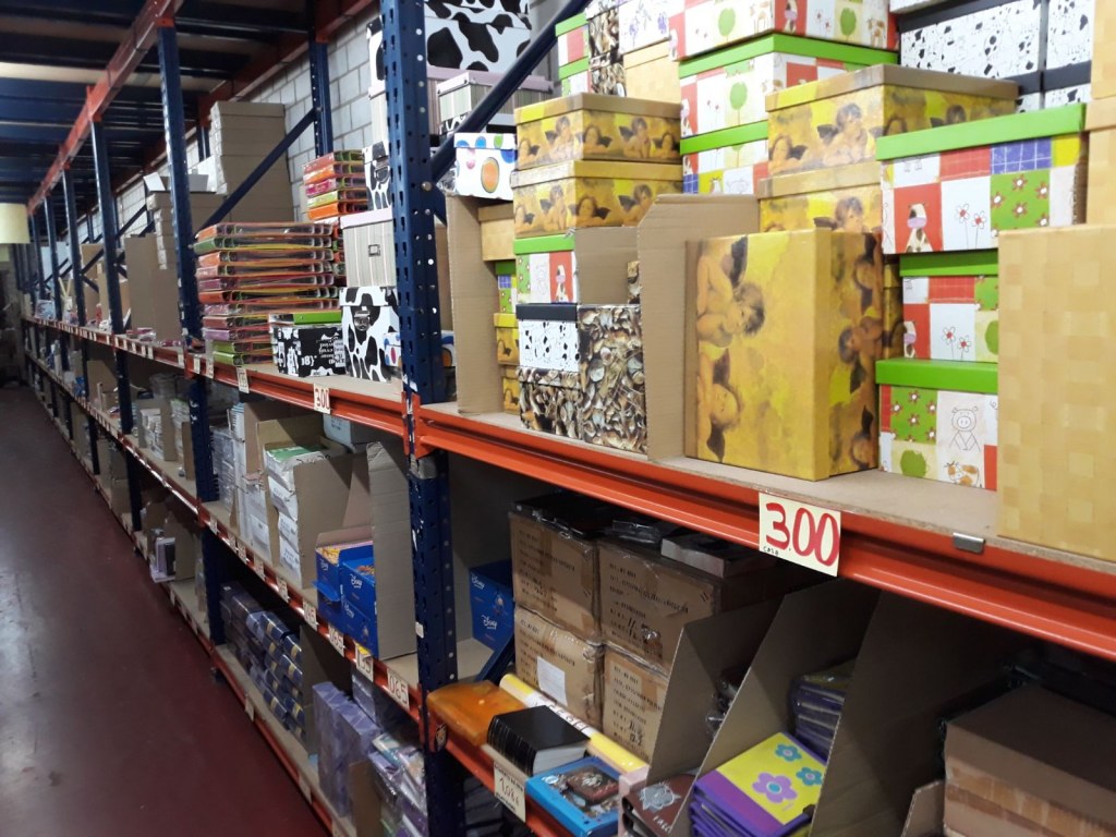 Liquidation Stock Bazar Exportateur Destockage Grossiste