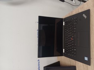 Lenovo X1 YOGA