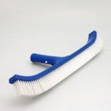 Brosse murale - l 45.5 x l 14.5 cm - accessoire de piscine