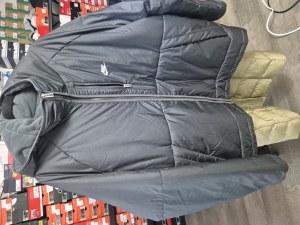 Lot de Veste et doudoune homme et femme grande marque