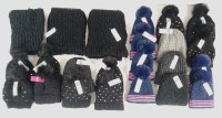 Lot de 23 Articles écharpes / bonnets femme / enfant ( 0.86 e /pcs)