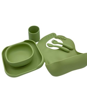 Lot de 5 coffrets repas bébé enfant en silicone 6 pièces. Kit repas bébé et enfants bas...