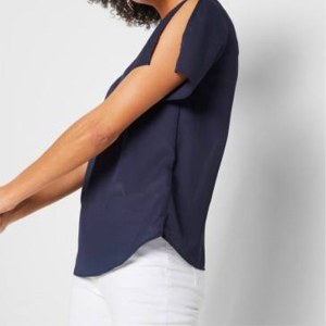 Stock de blouses pour femmes – Pour printemps et été – Disponible à partir de 2,30 €/pièce