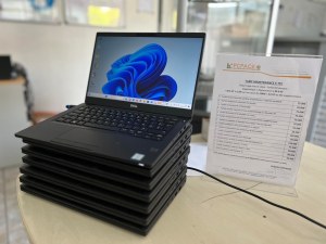 Dell latitude 7390 Core i7 1.9 GHz – SSD 128 Go RAM 8 Go