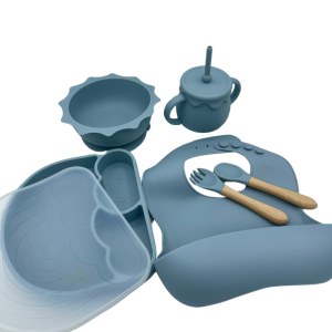 Lot de 5 coffrets repas bébé enfant en silicone 6 pièces. Kit repas bébé et enfants bas...