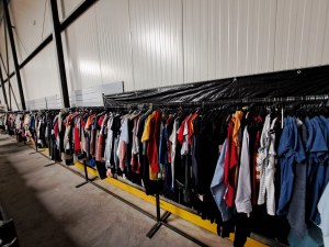 Textile en gros AU CHOIX - € 2,00 / pièce