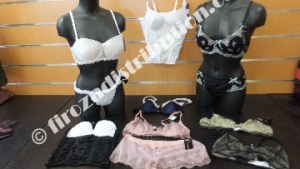 Lots de lingerie Paris Romance