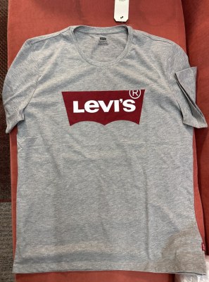 T-shirt Levi's