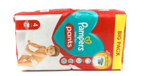 Pampers Babydry couches culottes 62pcs taille 4 (9-15 kg)