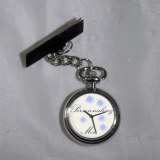 Montre infirmière chromée personnalisable