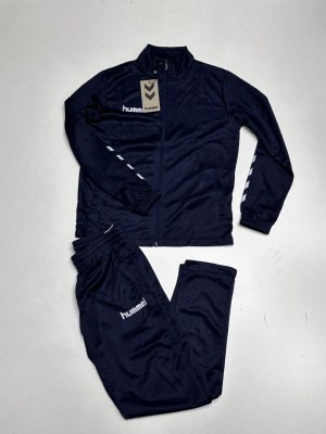 STOCK VETEMENTS SPORTIF HUMMEL