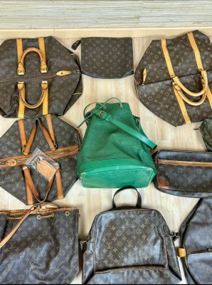 Lot de 10 sac à main et accessoires Louis Vuitton vintage