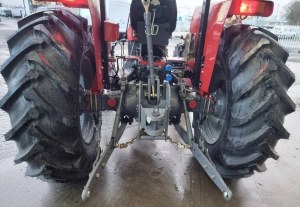 TRACTEUR NEUF MASSEY-FERGUSON MF385 4WD moteur perkins