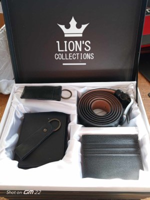 Coffret ceinture et accessoires habillement cuir homme