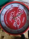 Lots 200 horloges Disney Coca