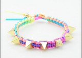 Grossiste bracelet shamballa spike multicolors