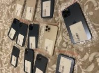 LOT IPHONE 13 PRO MAX ET 14 PRO MAX