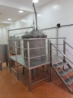 Unite de distillation des huiles essentielles